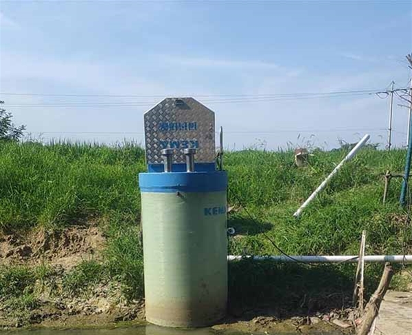 桐城市菜子湖流域水環(huán)境保護與生態(tài)修復-一體化智能截流井設(shè)備 (1)